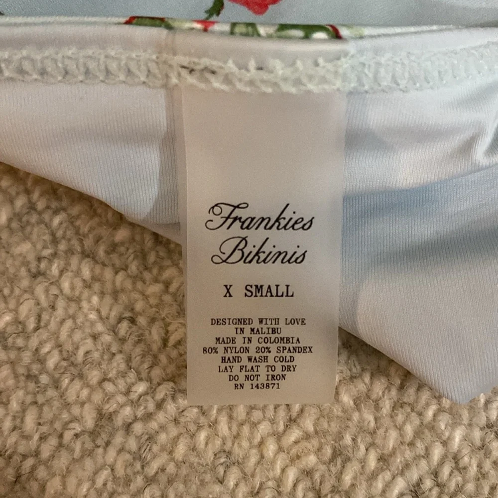 Frankie’s Bikinis Women’s Dove Bikini Bottom. Size XS. NWT